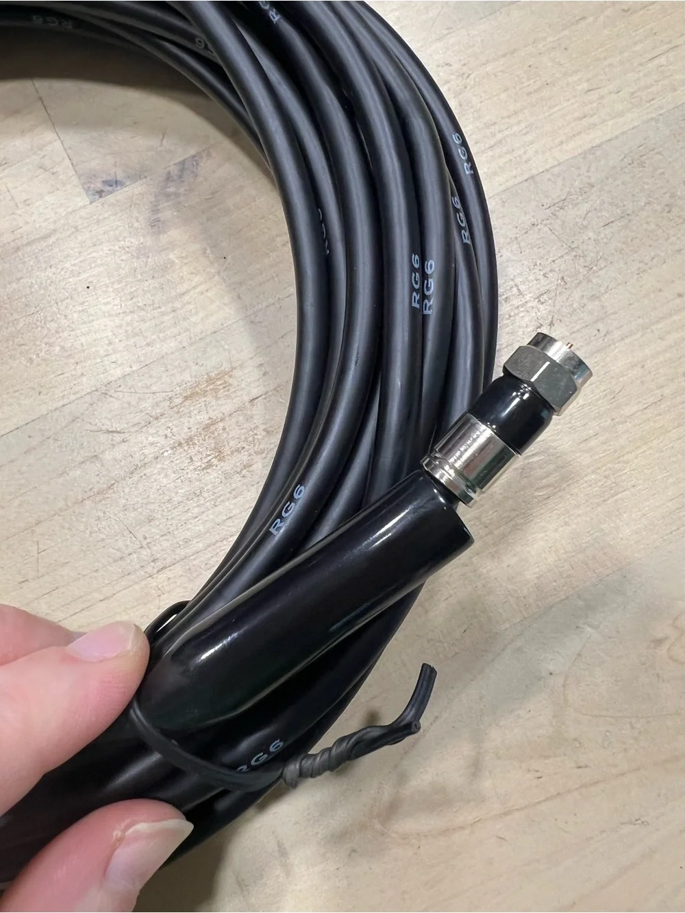 Black Coaxial/RG6 Cable - Durable High-Quality Connection